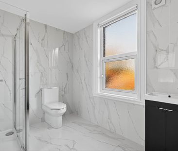 Apt 3 56 Myrtlefield Park, BELFAST, BT9 6NF - Photo 3