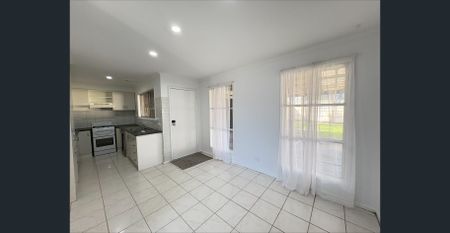 Perfect Family Home! - Photo 4