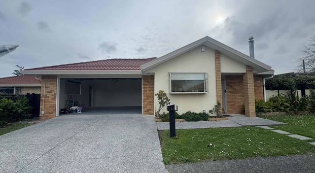 3 bedroom home, ready for you! - Photo 1