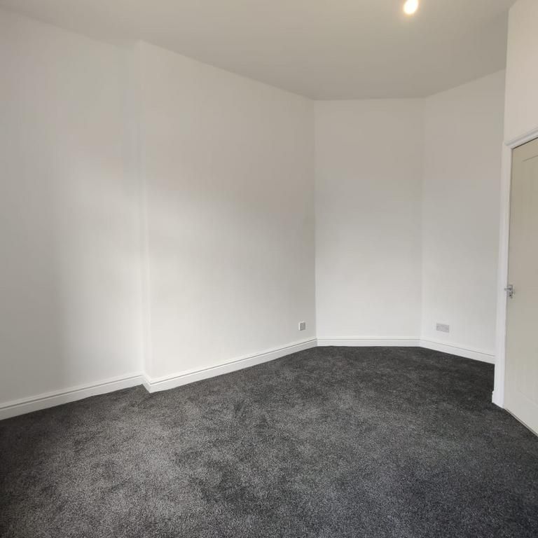 4 bedroom house share to rent - Photo 1