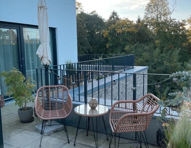 Gehobene 2-Zimmer Penthouse Wohnung - Foto 1