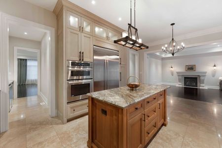 For Lease - 21 Day Lily Crescent, Richmond Hill, Ontario - Photo 2