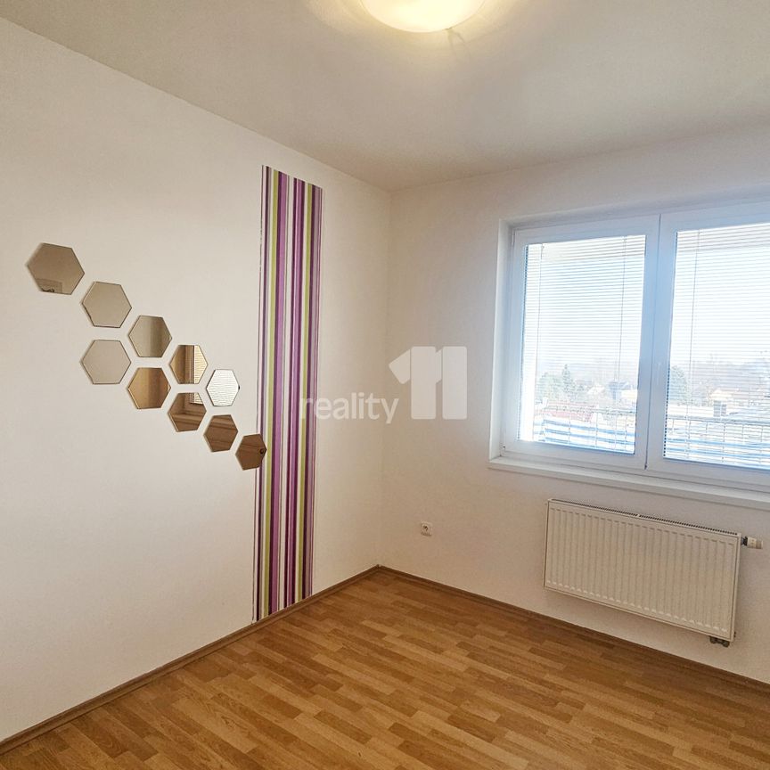 Pronájem bytu 2+kk 58 m², Třídvorská 1427, Kolín - Photo 1