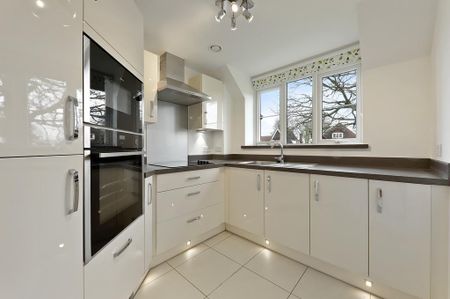 1 bedroom retirement property to rent - Photo 4