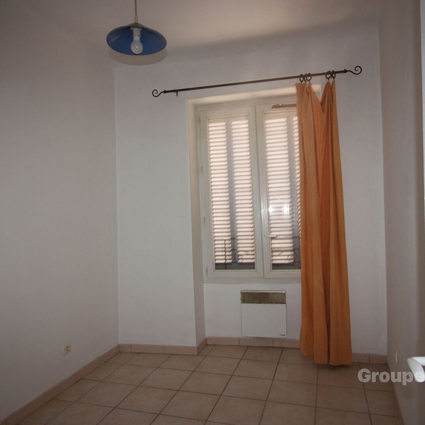 APPARTEMENT T2 EN RDC AVEC TERRASSE À RIANS, - Photo 1