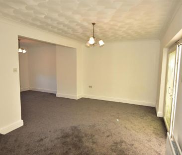 3 bedroom detached house to rent - Photo 1