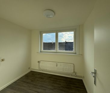 Volledig gerenoveerd appartement in centrum Zottegem - Photo 1