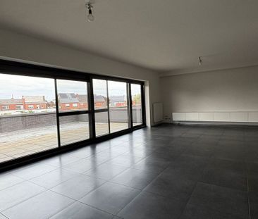 Appartement te huur in Roeselare voor € 975 met 3 slaapkamers - Foto 3