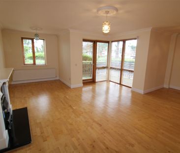 Kinsella Hall, Collegewood, Castleknock, Dublin 15 - Photo 1