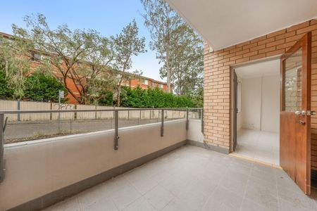 11/88-90 Hunter Street, Hornsby - Photo 4
