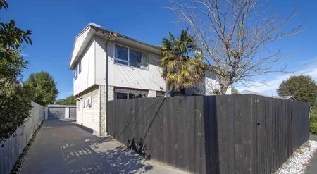 Embrace the simplicity of easy living - Photo 2