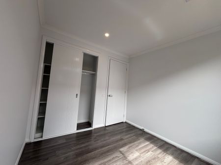 Space, Style & Security: Your Ideal Family Home Awaits - Photo 2