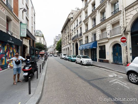 Logement à Paris, Location meublée - Studio T1 - Place de la République, Canal Saint Martin - Gare du Nord - Gare de l'Est (PA-1311) - Photo 1
