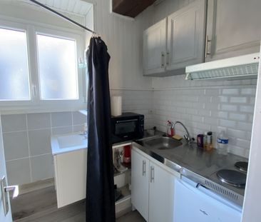 À Clermont, studio meublé en location 490 € par mois charges comprises - Photo 1