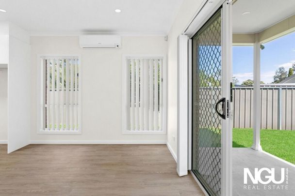 Stylish Two-Bedroom Granny Flat Close to Transport! - Photo 1