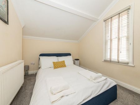 2 bedroom flat to rent - Photo 5
