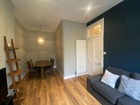 Leith, EH7, Edinburgh - Photo 3