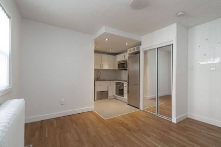 54 Maitland Street - Photo 2