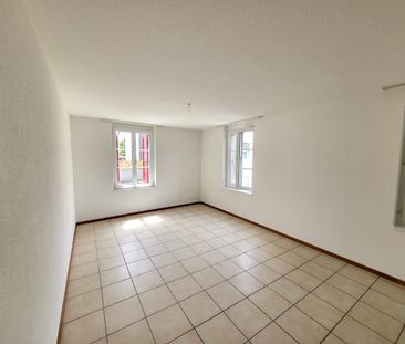 Grand appartement de 3,5 pièces au 1er étage - Photo 3