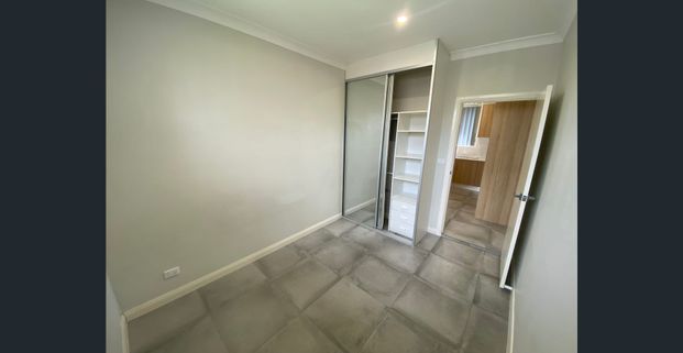 IN THE HEART OF SMITHFIELD! - Photo 1