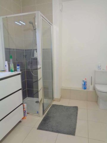 Location Appartement 2 pièces 43m² TOURS 37100 - Photo 2