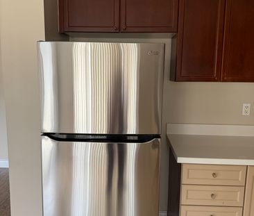 For Lease - 2467 Springforest Drive, Oakville, Ontario - Photo 6