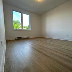 4 ½ à louer - Photo 2