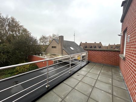 Gerenoveerd, instapklaar appartement met 1 slaapkamer te Ardooie! - Foto 2