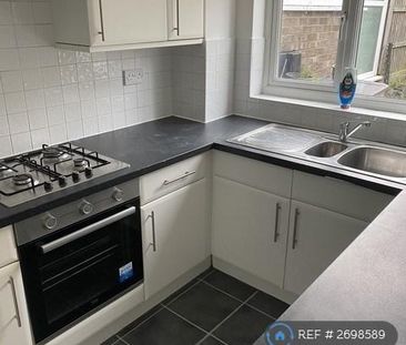 3 bedroom terraced house to rent - Photo 6