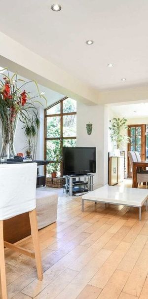 Cavendish Road, SW12 0PQ, London - Photo 1