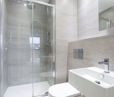 2 bedroom flat to rent - Photo 6