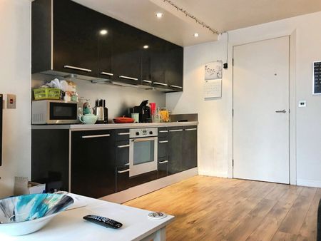 2 bedroom apartment to rent - Photo 2