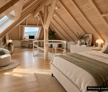 Renovierte 4.5-Zimmer-Dachwohnung mit Cheminée, Lift und Weitblick - Photo 3