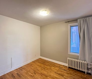 2310 Rue Raudot Montréal (Le Sud-Ouest), QC H4E - Photo 3