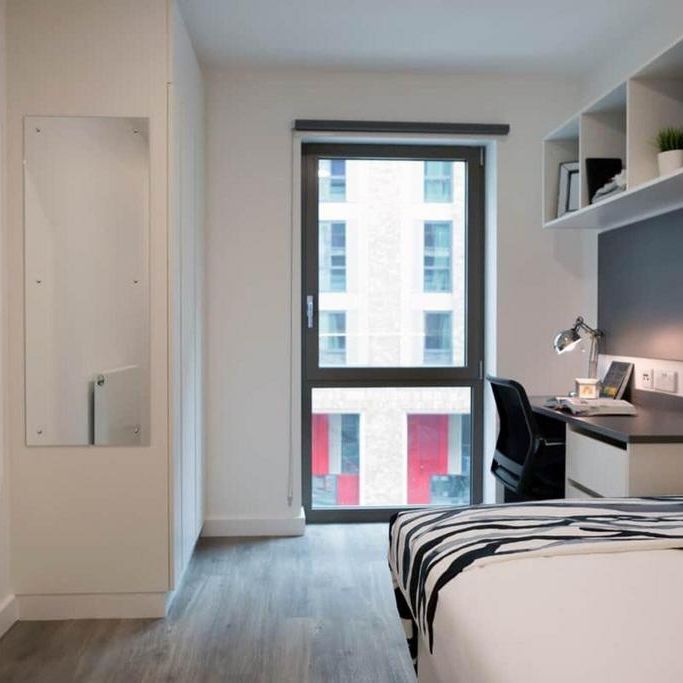 Studio to rent - Photo 1