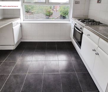 Wolmer Road Essington, Wolverhampton - Photo 3
