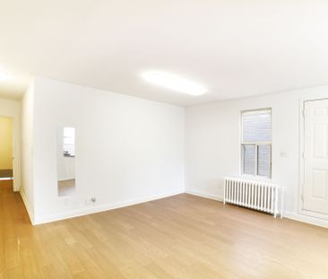 For Lease - 280 Eglinton Avenue Unit# 2nd Floor, Toronto, Ontario - Photo 5