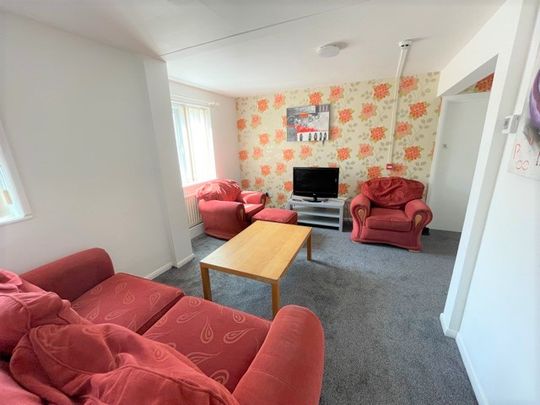 245 Windsor Street - Photo 1