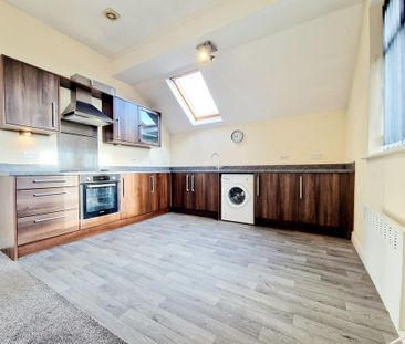 2 bedroom flat to rent - Photo 4