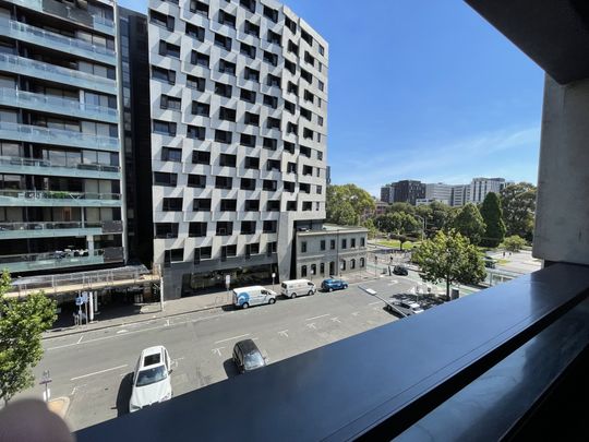 416/604 Swanston Street, Carlton, VIC 3053 - Photo 1