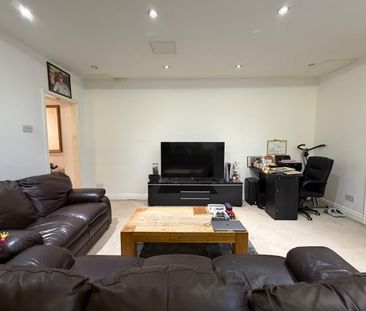 1 Bed Flat, Westbourne Terrace, W2 - Photo 2