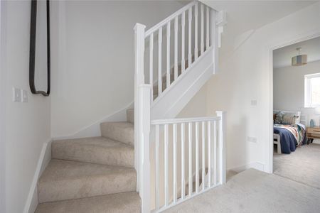 4 bedroom terraced house to rent - Photo 3