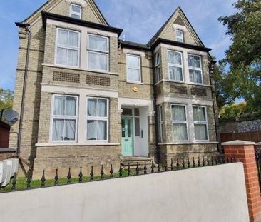 2 bedroom flat to rent - Photo 6
