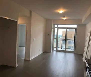 One plus den condo Waterloo - Photo 1