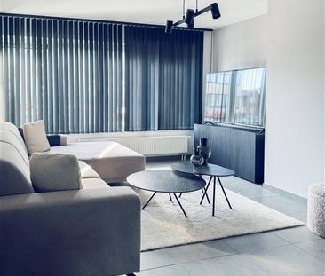 Appartement te huur - Photo 1