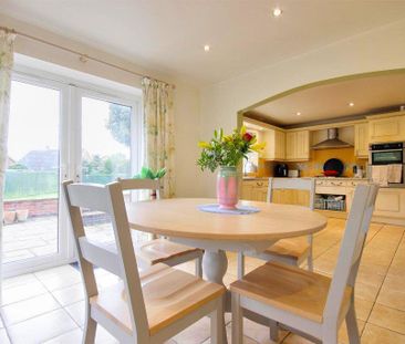 5 bedroom house to rent - Photo 2