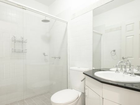 1/198 George Street, Erskineville NSW 2043 - Townhouse For Rent | Domain - Photo 2
