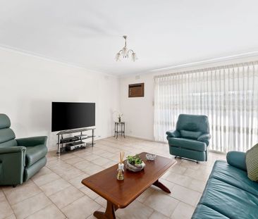 6 Month Lease! - Photo 1