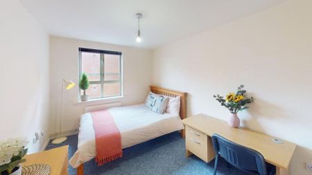 2 bedroom apartment to rent - Photo 2