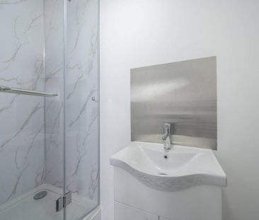 Studio to rent - Photo 6